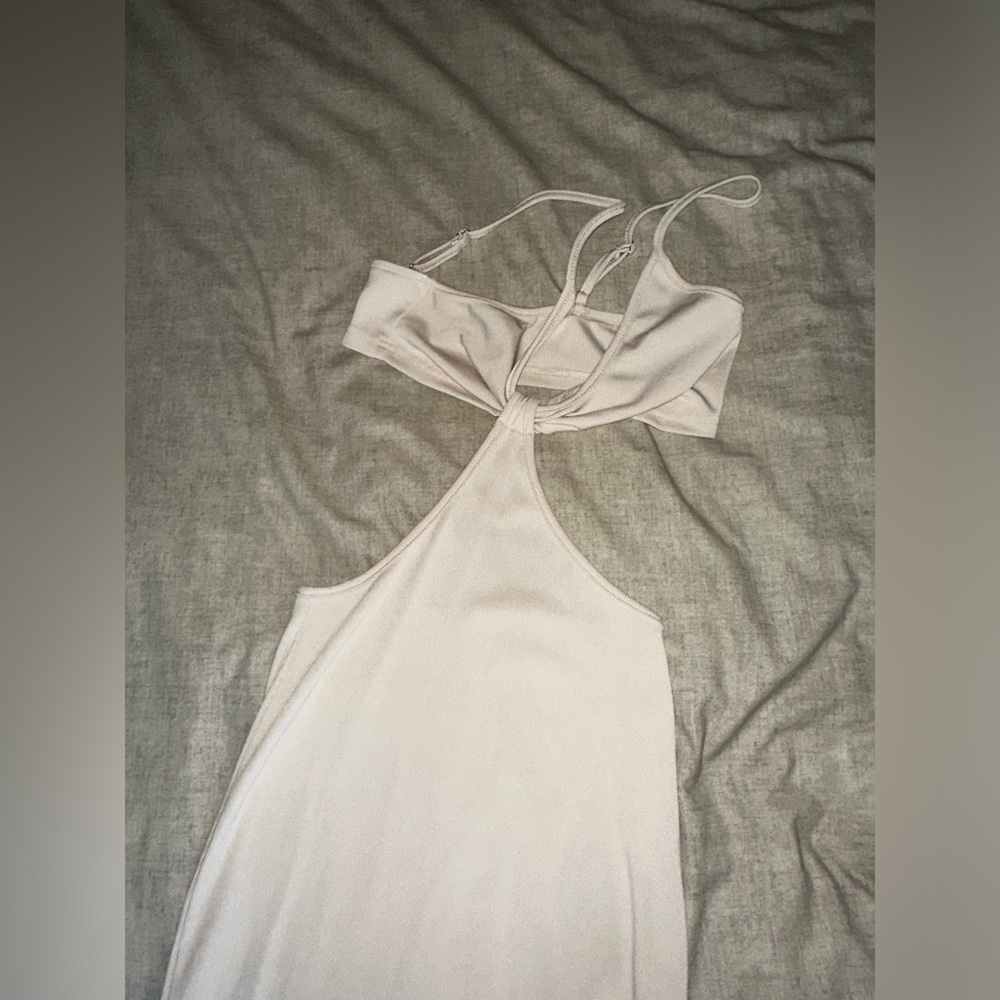 Princess Polly CutOut nude dress